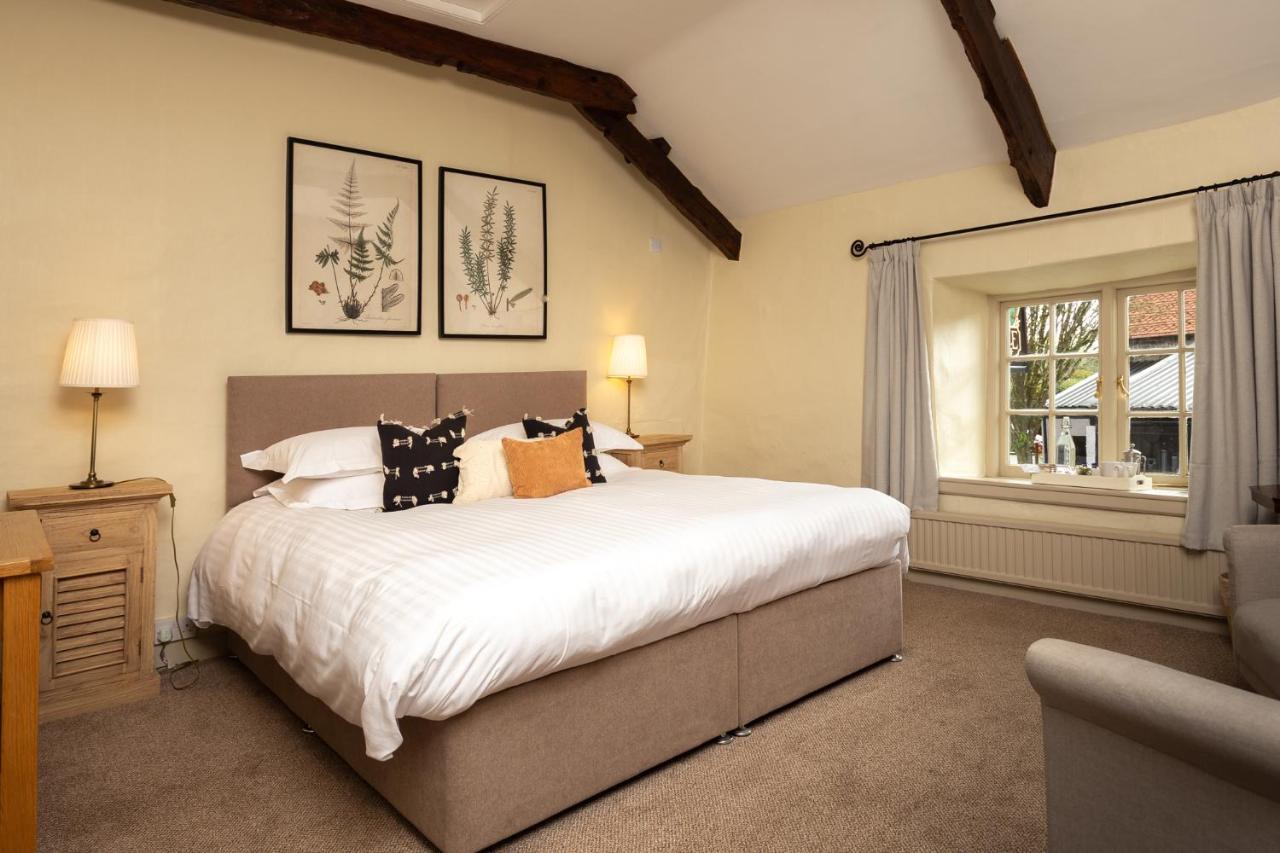 Castle Inn Lydford Екстериор снимка
